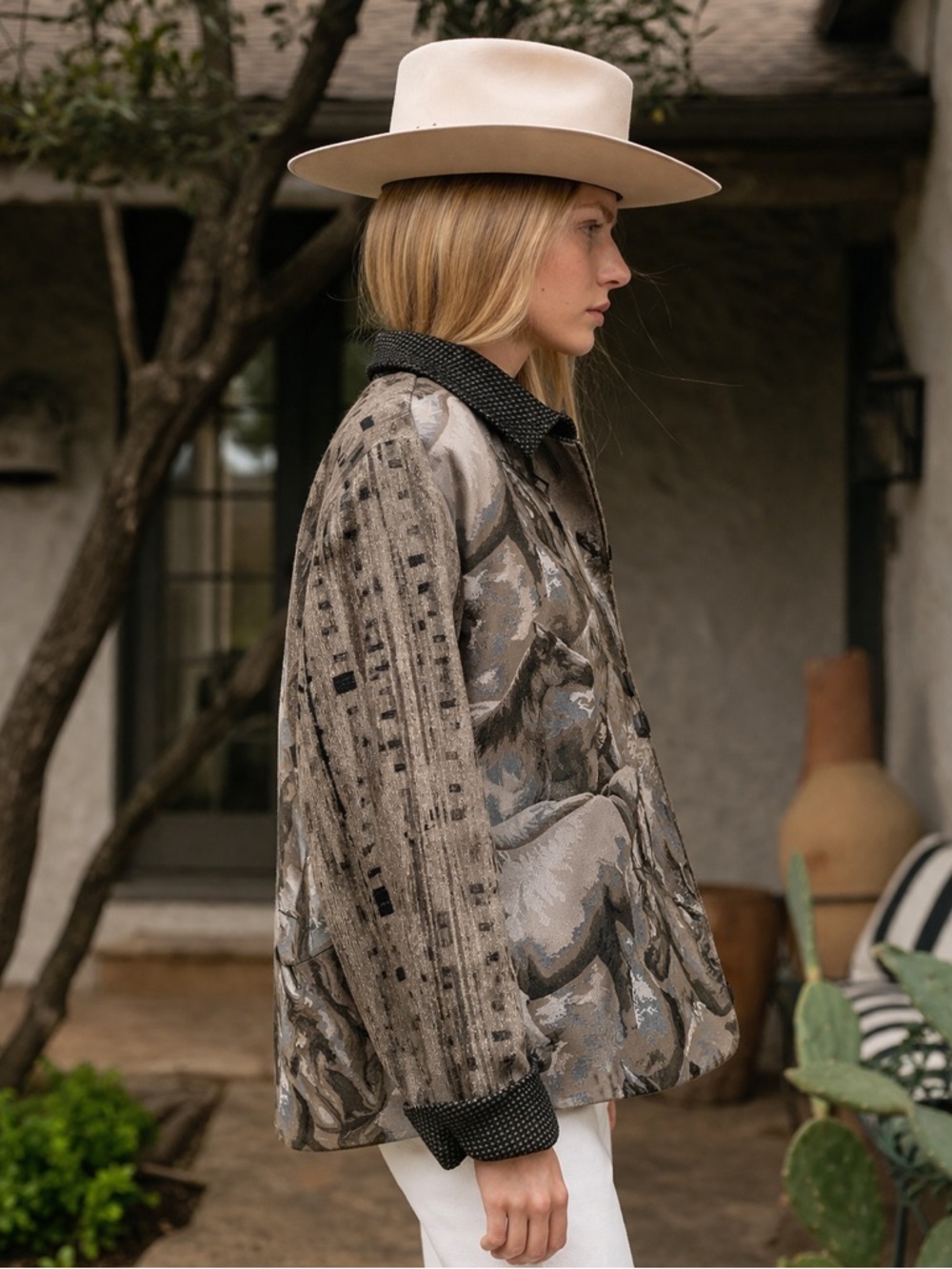 Vintage Villa Factory Horse Tapestry Jacket